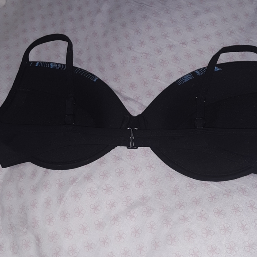 Bathing suit - Picture 4 of 6